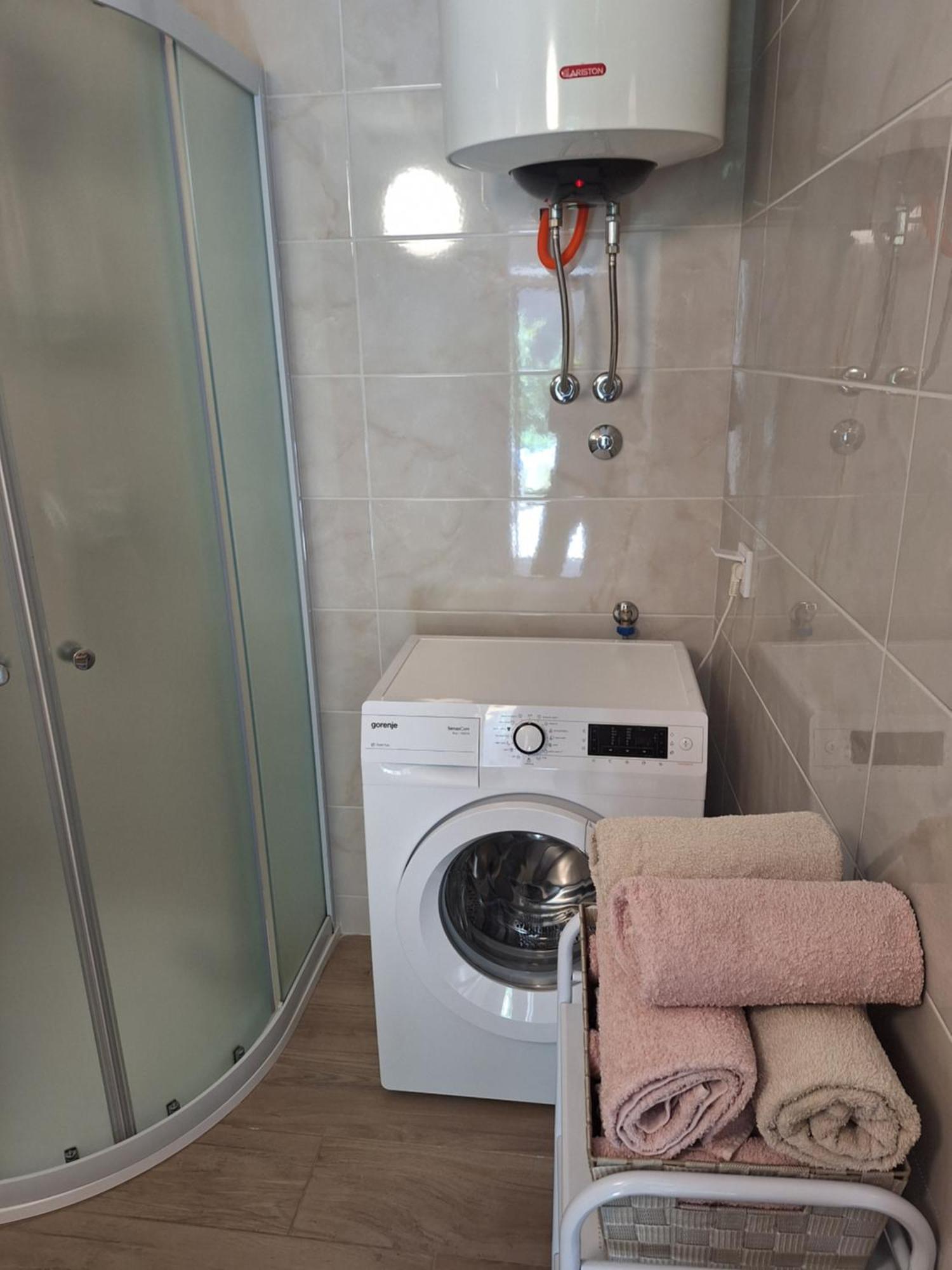 Apartment Olga ロヴィニ エクステリア 写真